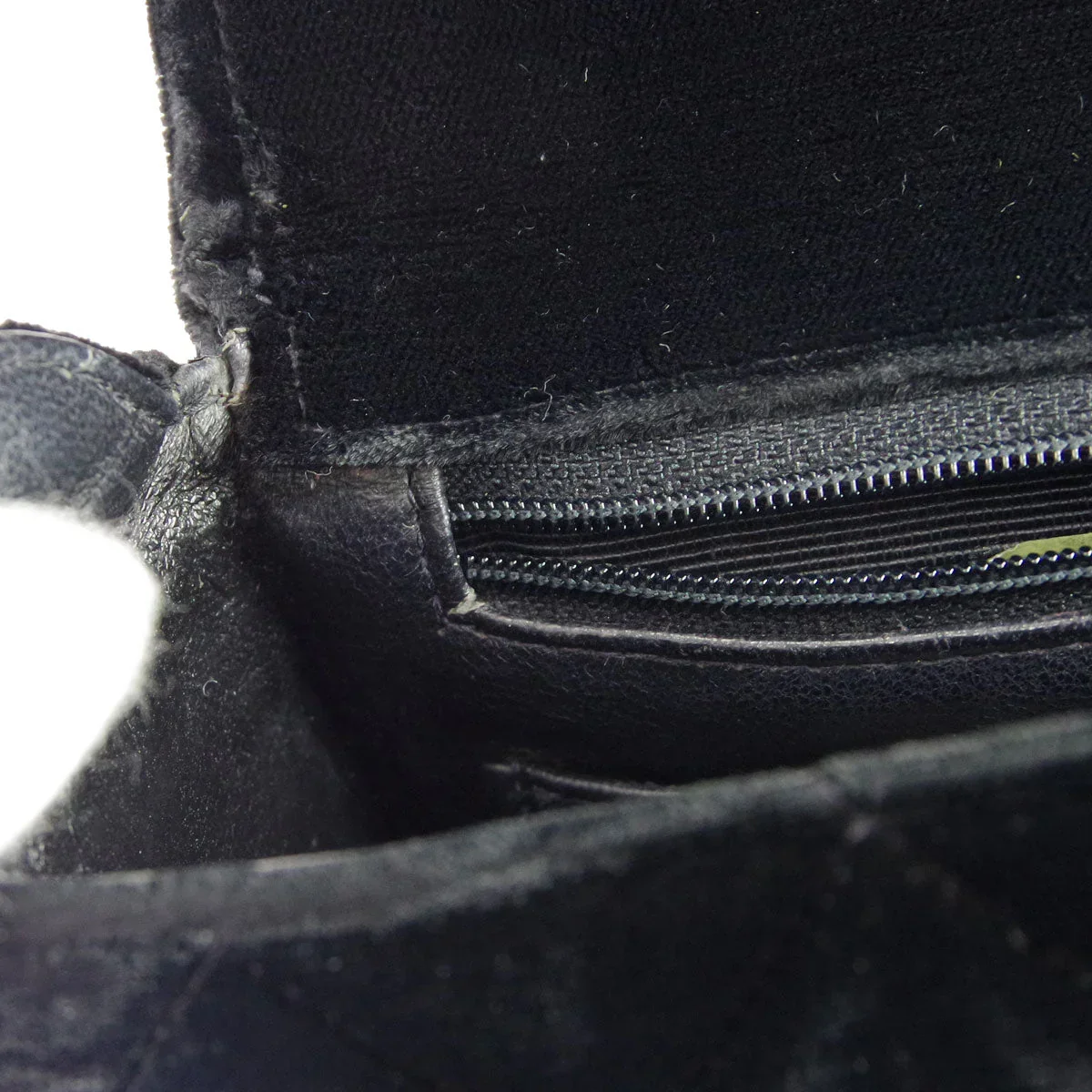 Chanel * 1991-1994 Black Velvet Straight Flap Shoulder Bag - Image 10