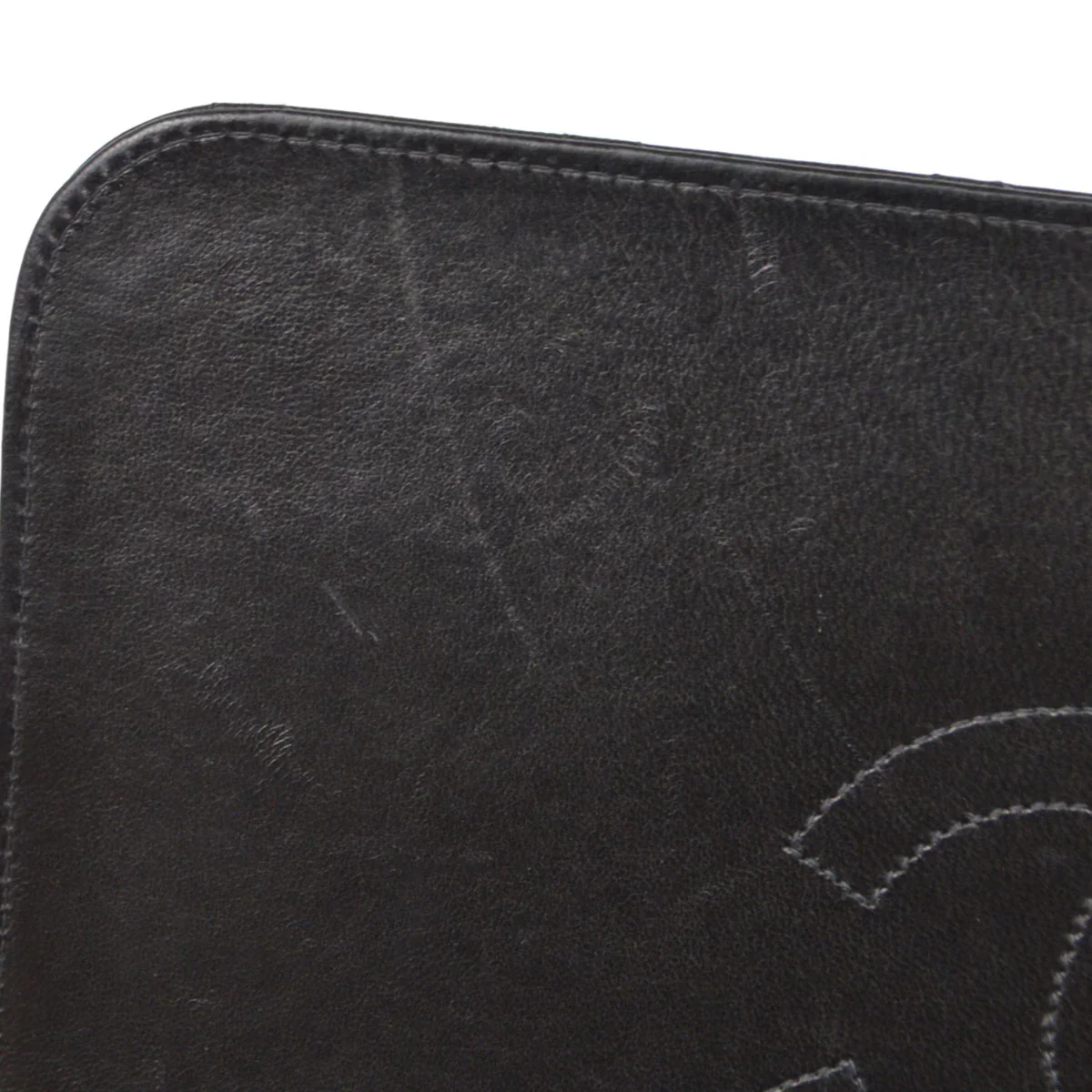 Chanel 2001-2003 Lambskin Small Turnlock Full Flap Bag - Image 11