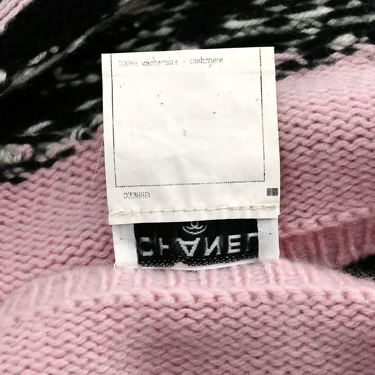 Chanel Fall 1995 Bow Motif Cashmere Jumper #38 - Image 9