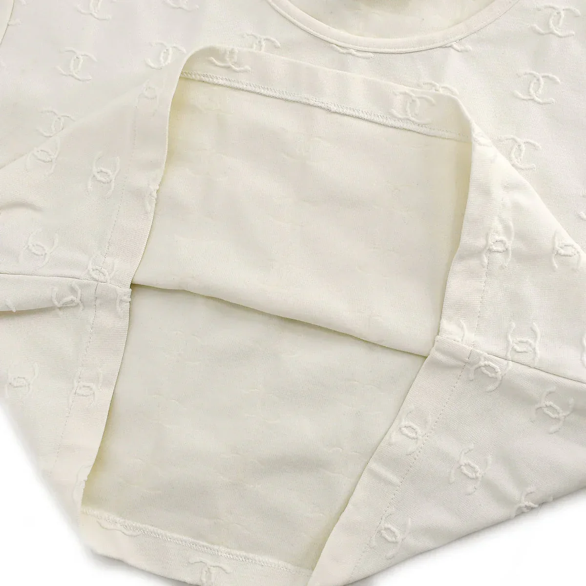 Chanel Cropped T-shirt White - Image 8