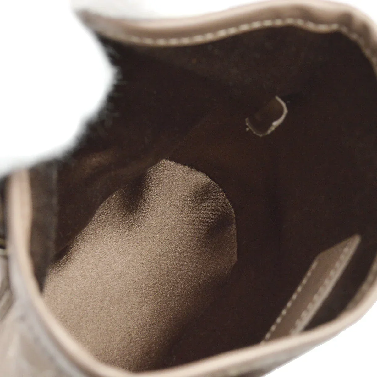 Louis Vuitton 2001 Beige Monogram Satin Little Bucket Handbag M92145 - Image 8