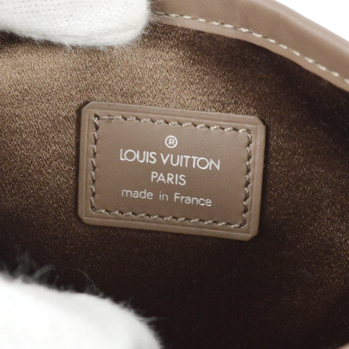 Louis Vuitton 2001 Beige Monogram Satin Little Bucket Handbag M92145 - Image 9
