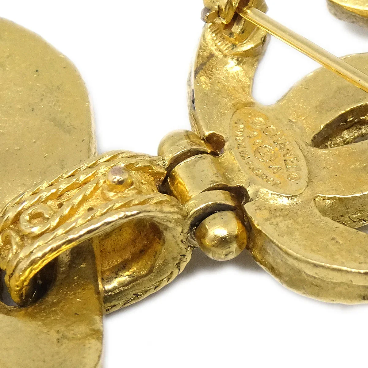 Chanel Gripoix Brooch Pin Gold 94A - Image 4