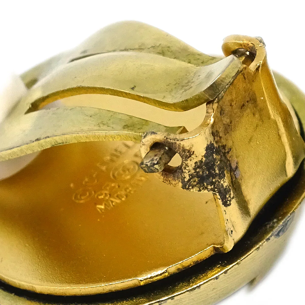 Chanel Gold Button Earrings Clip-On 95P - Image 3