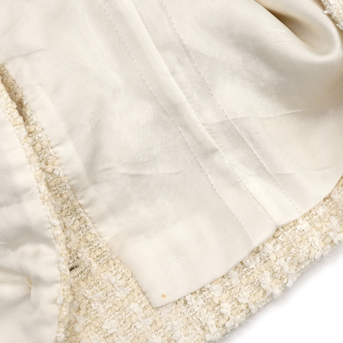 Chanel 1995 Setup Suit Jacket Skirt White #40 - Image 12