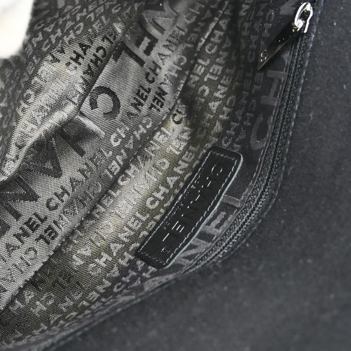 Chanel 2003-2004 Black Cotton Ice Cube Shoulder Bag - Image 9