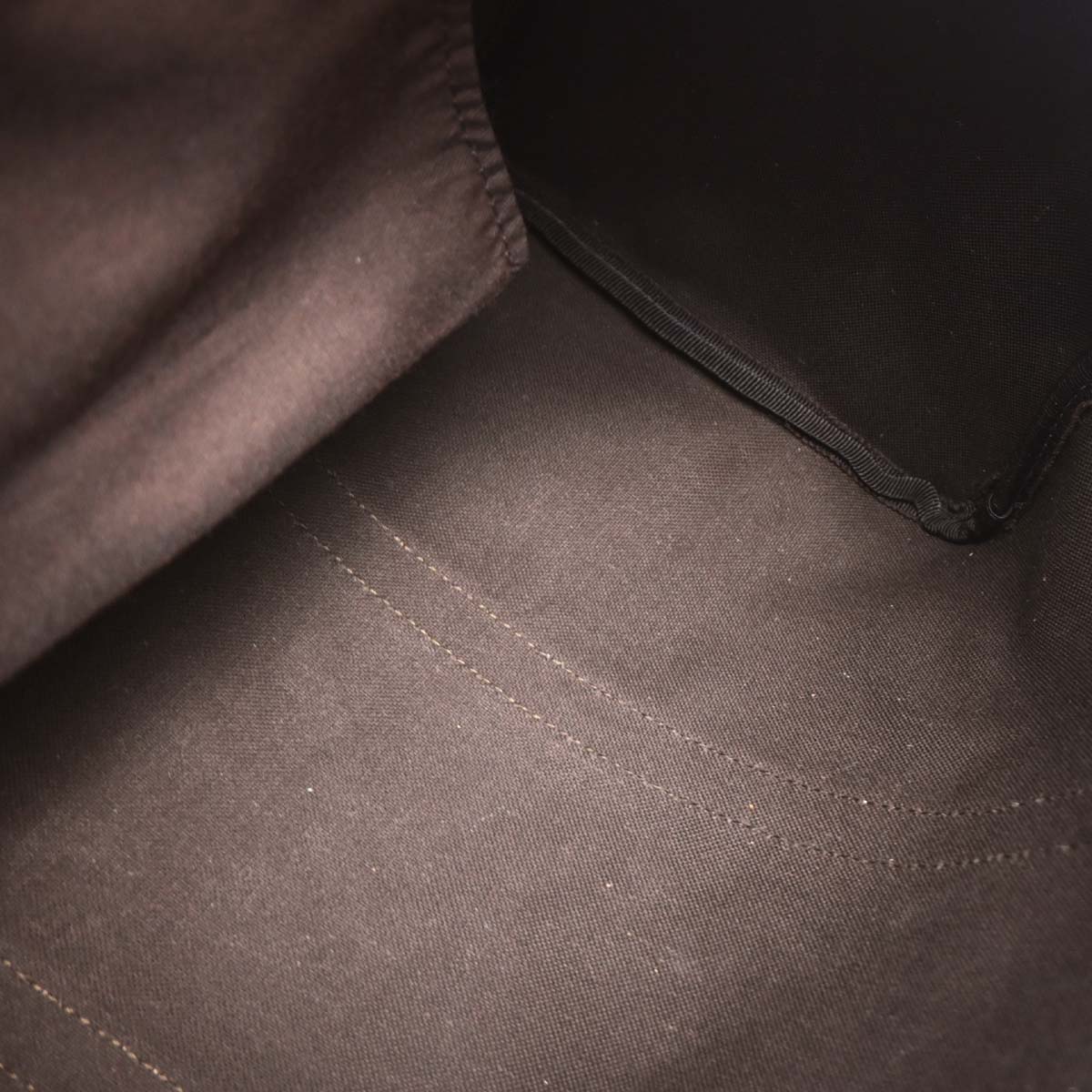 Gucci Beige GG Duffle Handbag - Image 7