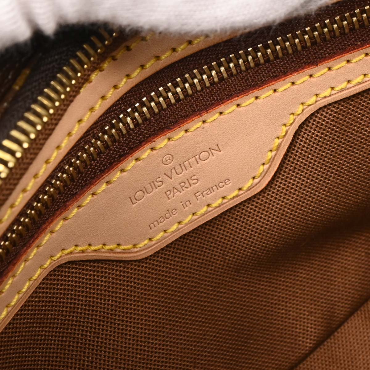 Louis Vuitton 2004 Monogram Panda Trotteur Shoulder Bag M51241 - Image 8