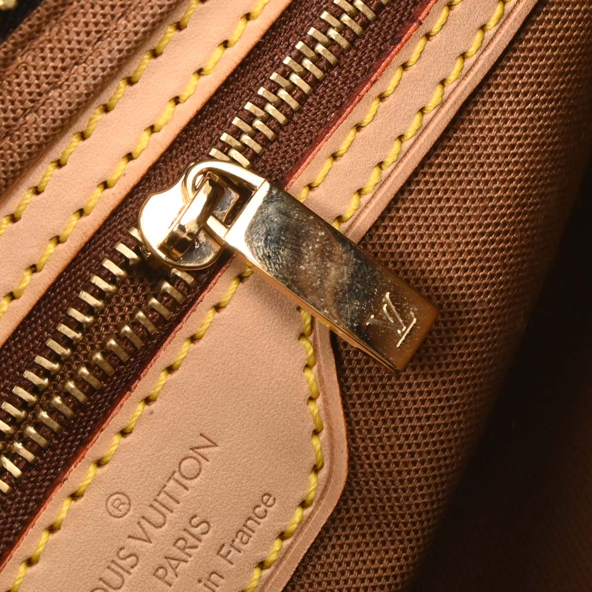 Louis Vuitton 2004 Monogram Panda Trotteur Shoulder Bag M51241 - Image 9