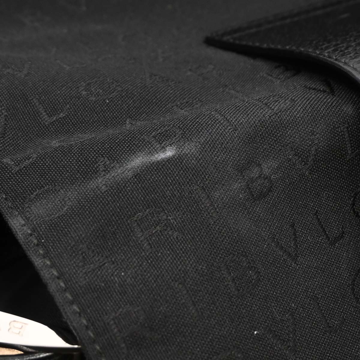 Bvlgari Black Canvas Logomania Handbag - Image 10