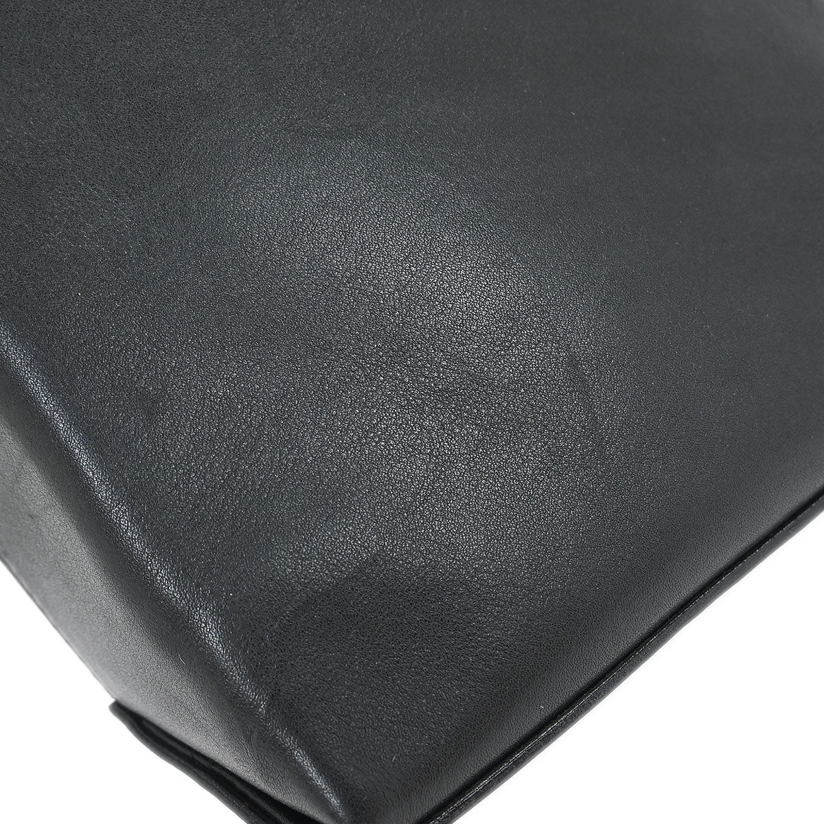 Chanel Black Calfskin Essential Tote Bag - Image 7