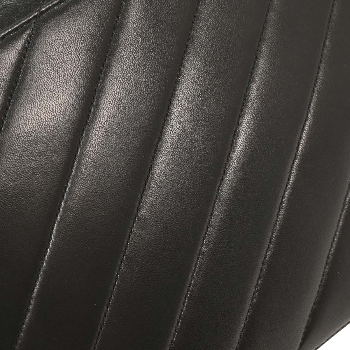 Chanel 1991-1994 Black Lambskin Kelly 2way Shoulder Handbag - Image 4
