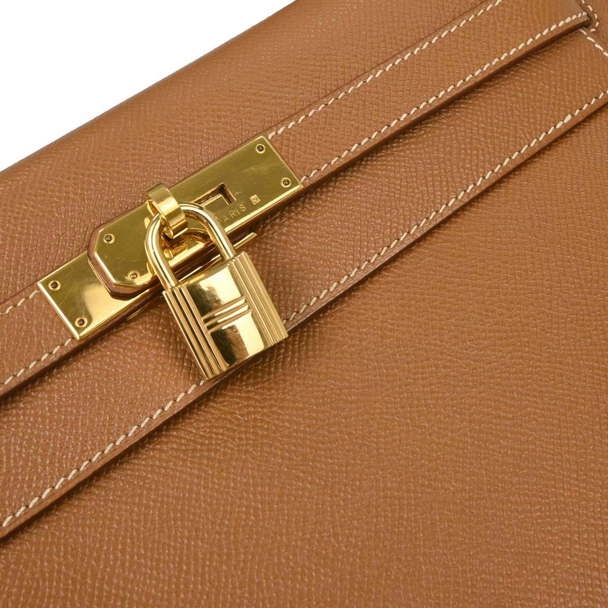 Hermes Gold Courchevel Kelly 32 Sellier Handbag - Image 5