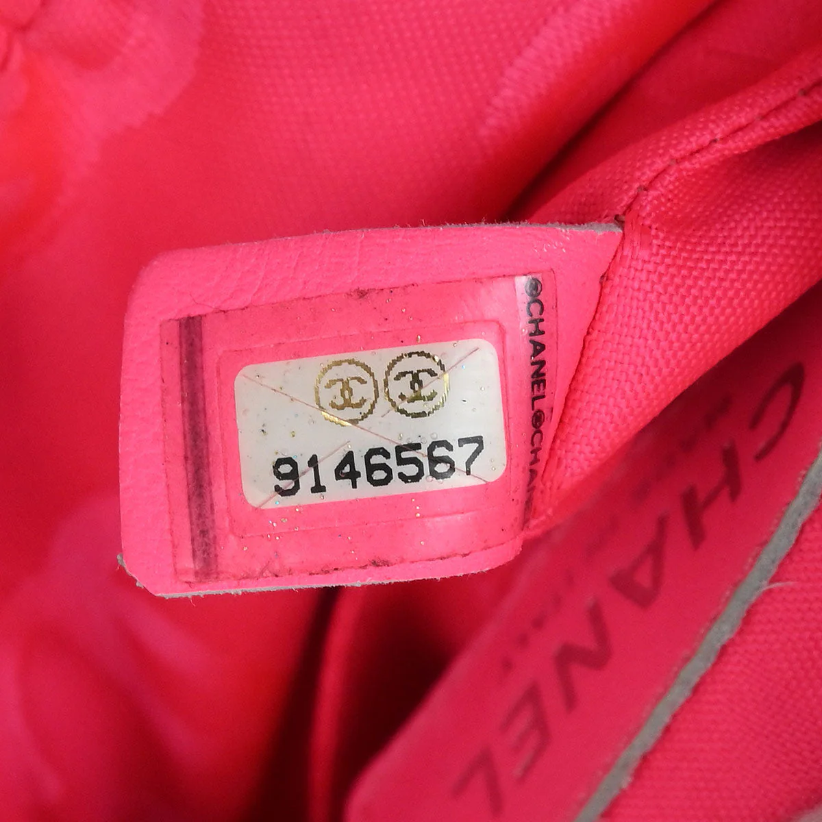Chanel 2005-2006 Black Calfskin Cambon Ligne Shoulder Bag - Image 10