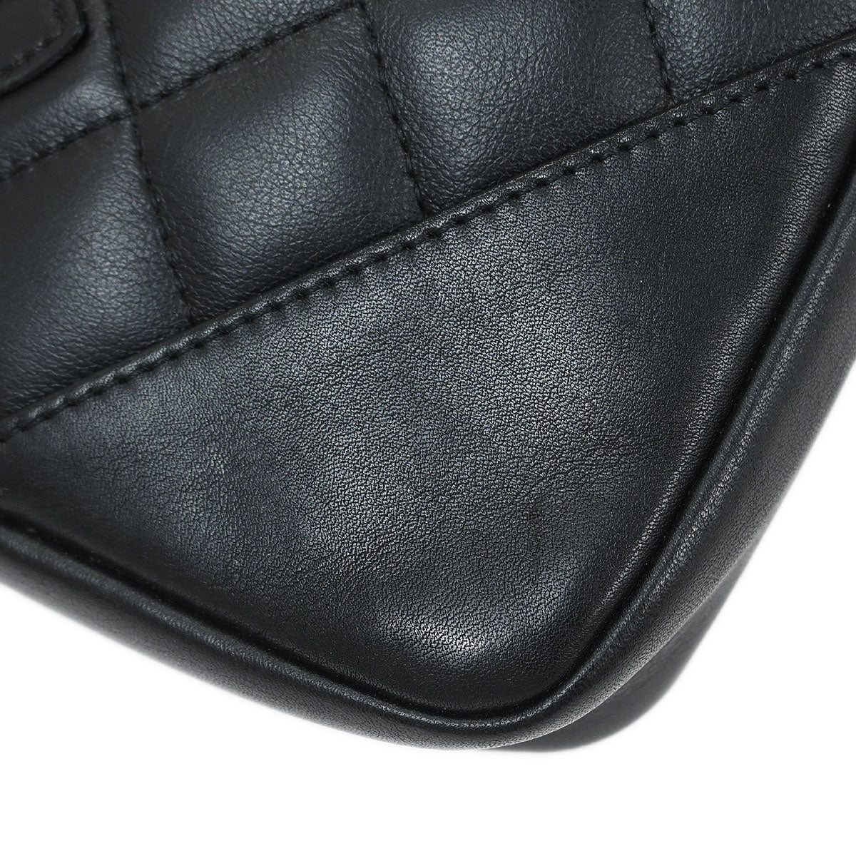 Chanel 2005-2006 Black Calfskin Cambon Ligne Shoulder Bag - Image 3
