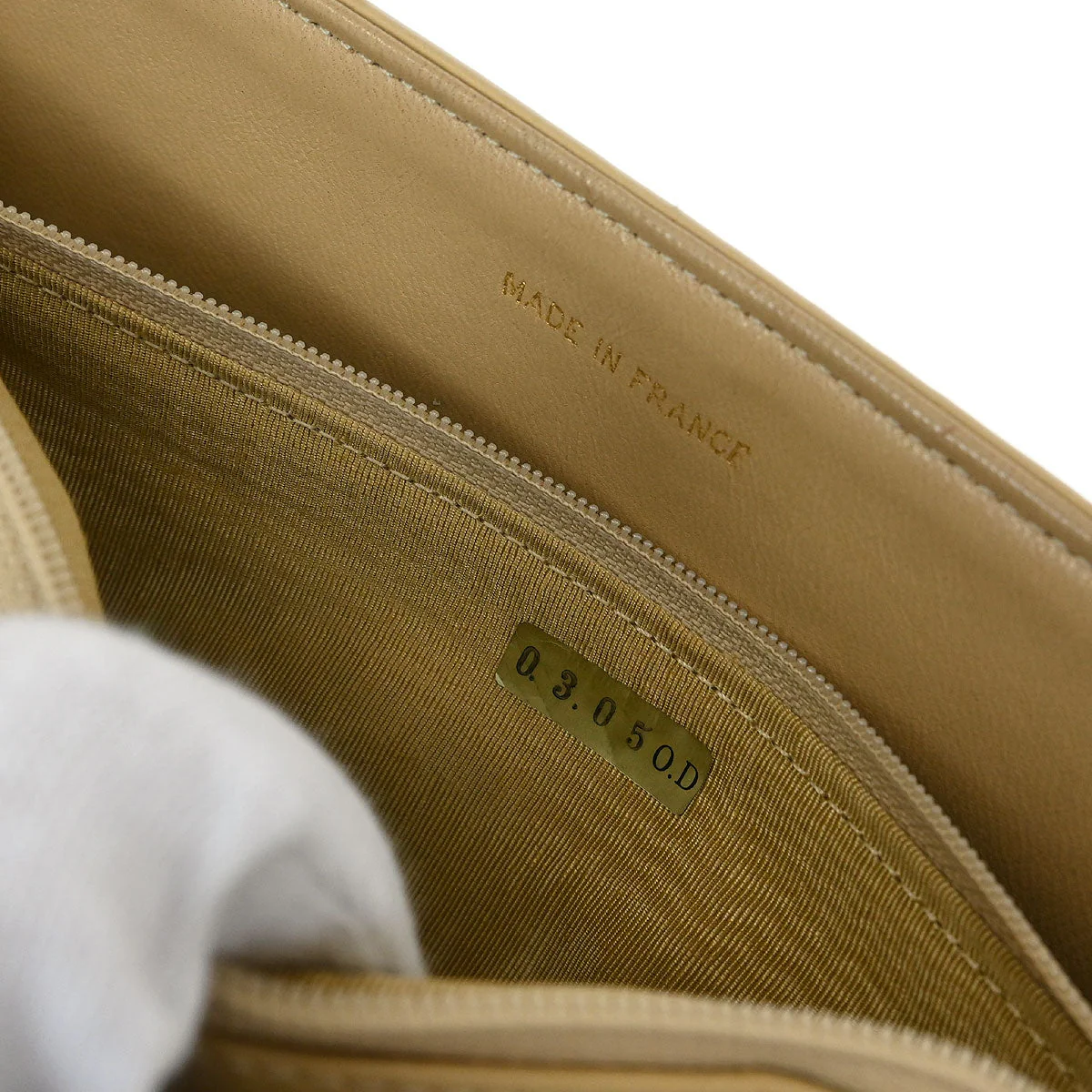 Chanel Beige Lambskin Single Flap Shoulder Bag - Image 8