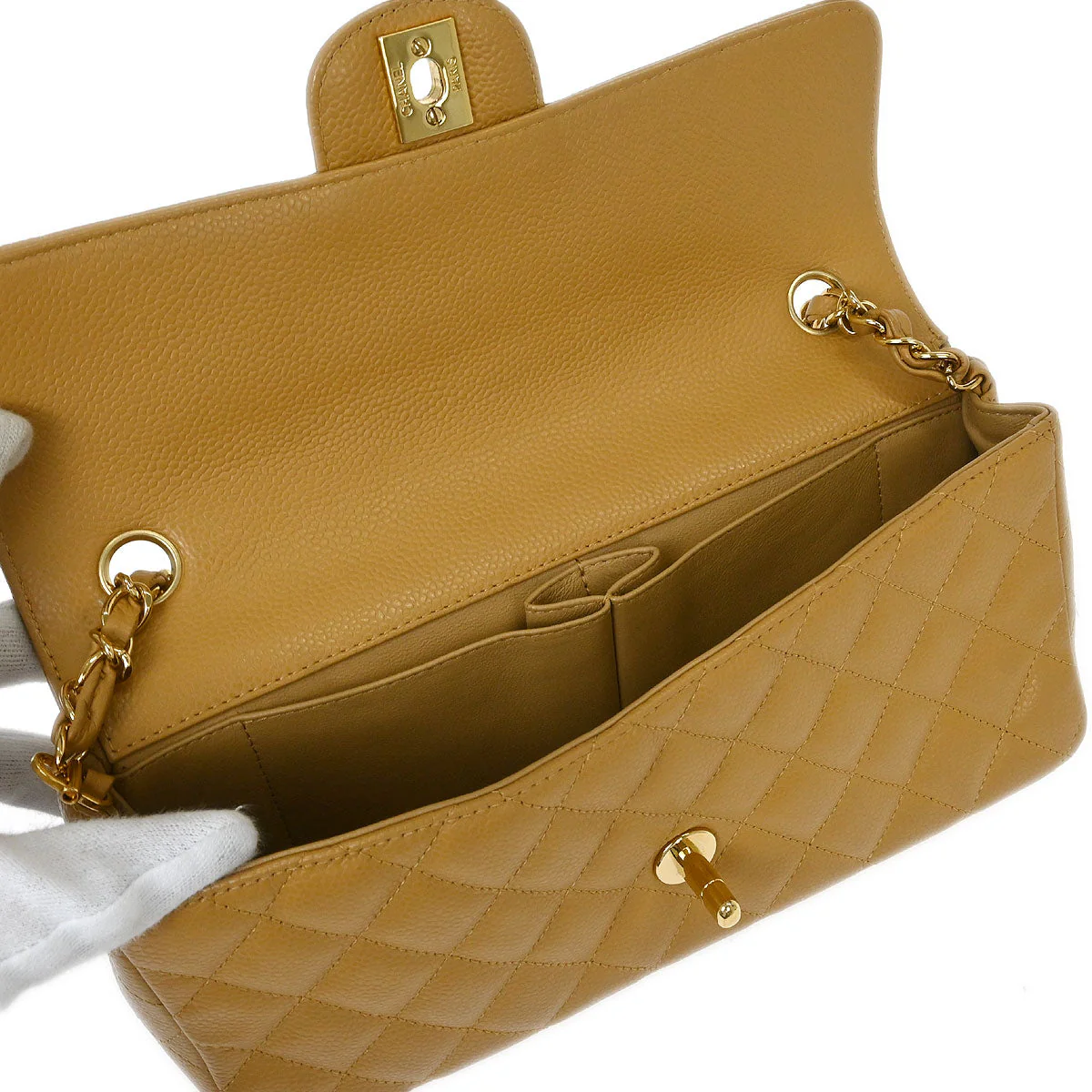 Chanel 2006-2008 Beige Caviar East West Shoulder Bag - Image 7