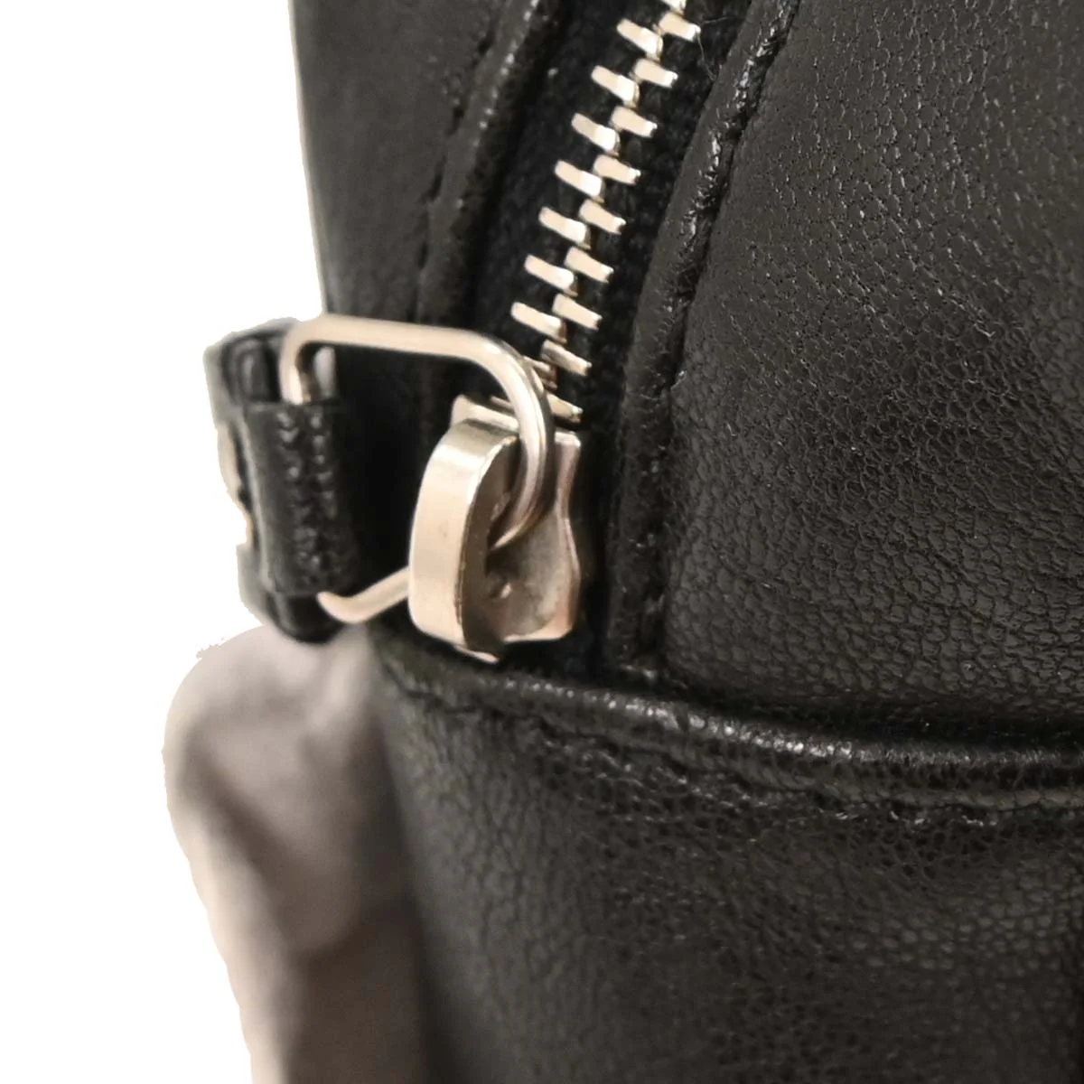 Saint Laurent Black Lou Belt Bag - Image 4
