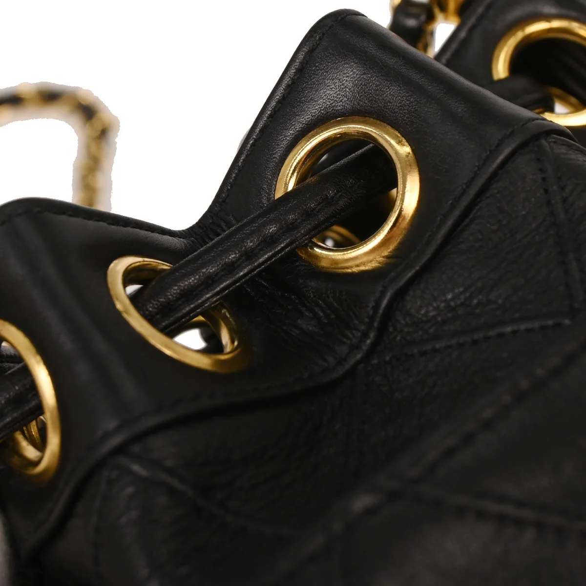 Chanel 1986-1988 Black Lambskin Bicolore Bucket Shoulder Bag - Image 5