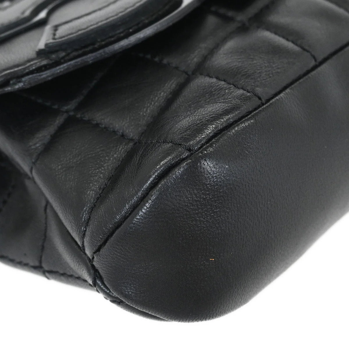 Chanel 2006-2008 Black Lambskin No.5 Choco Bar Shoulder Bag - Image 3