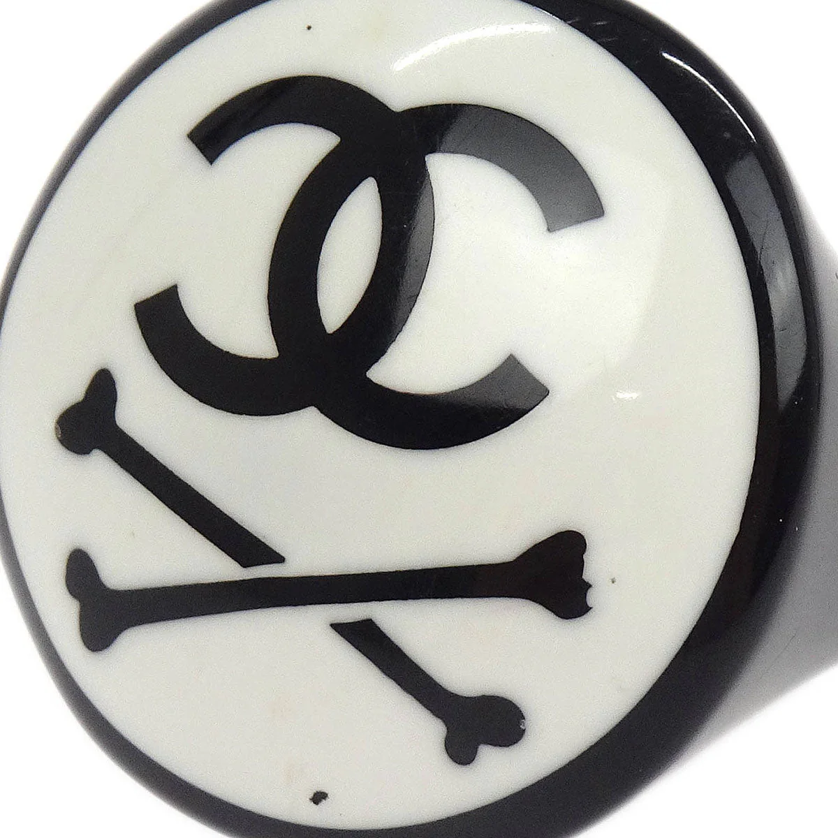 Chanel Ring Black Acrylic #53 03P - Image 3