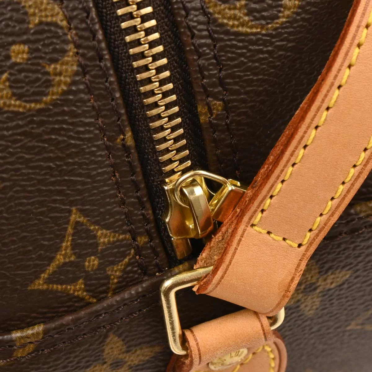 Louis Vuitton 2004 Monogram Blois Crossbody Bag M51221 - Image 7