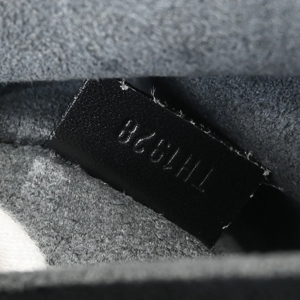Louis Vuitton Black Epi Jasmin Handbag M52082 - Image 10