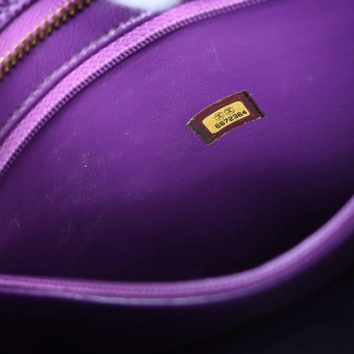 Chanel 2000-2002 Purple Caviar Medallion Tote Handbag - Image 9