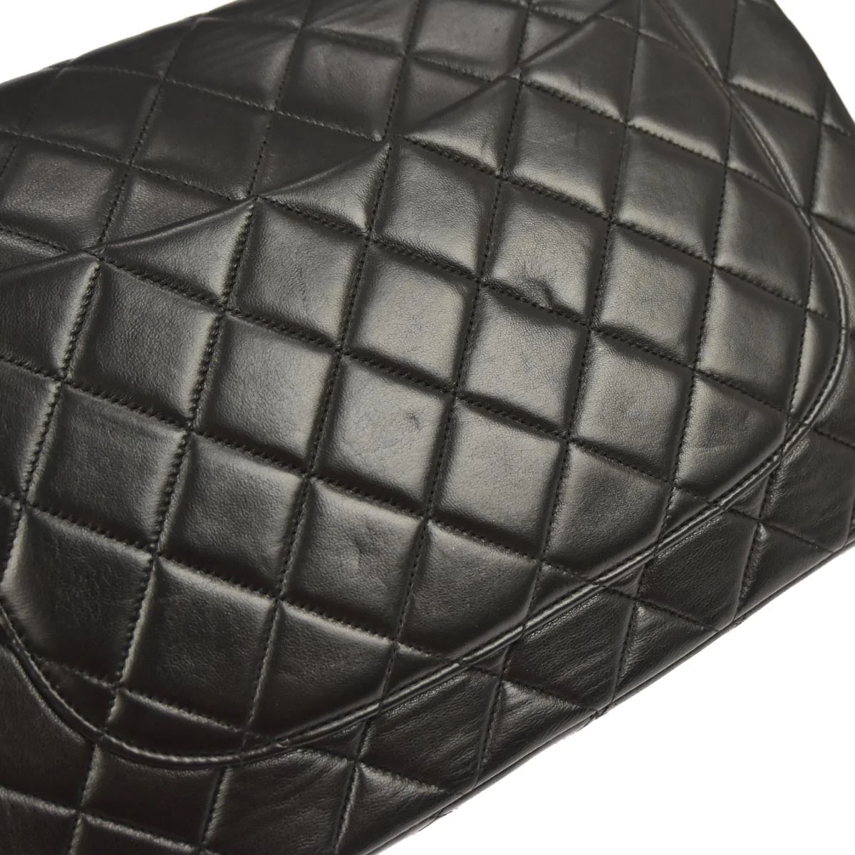 Chanel 1996-1997 Black Lambskin Jumbo Classic Flap Shoulder Bag - Image 4