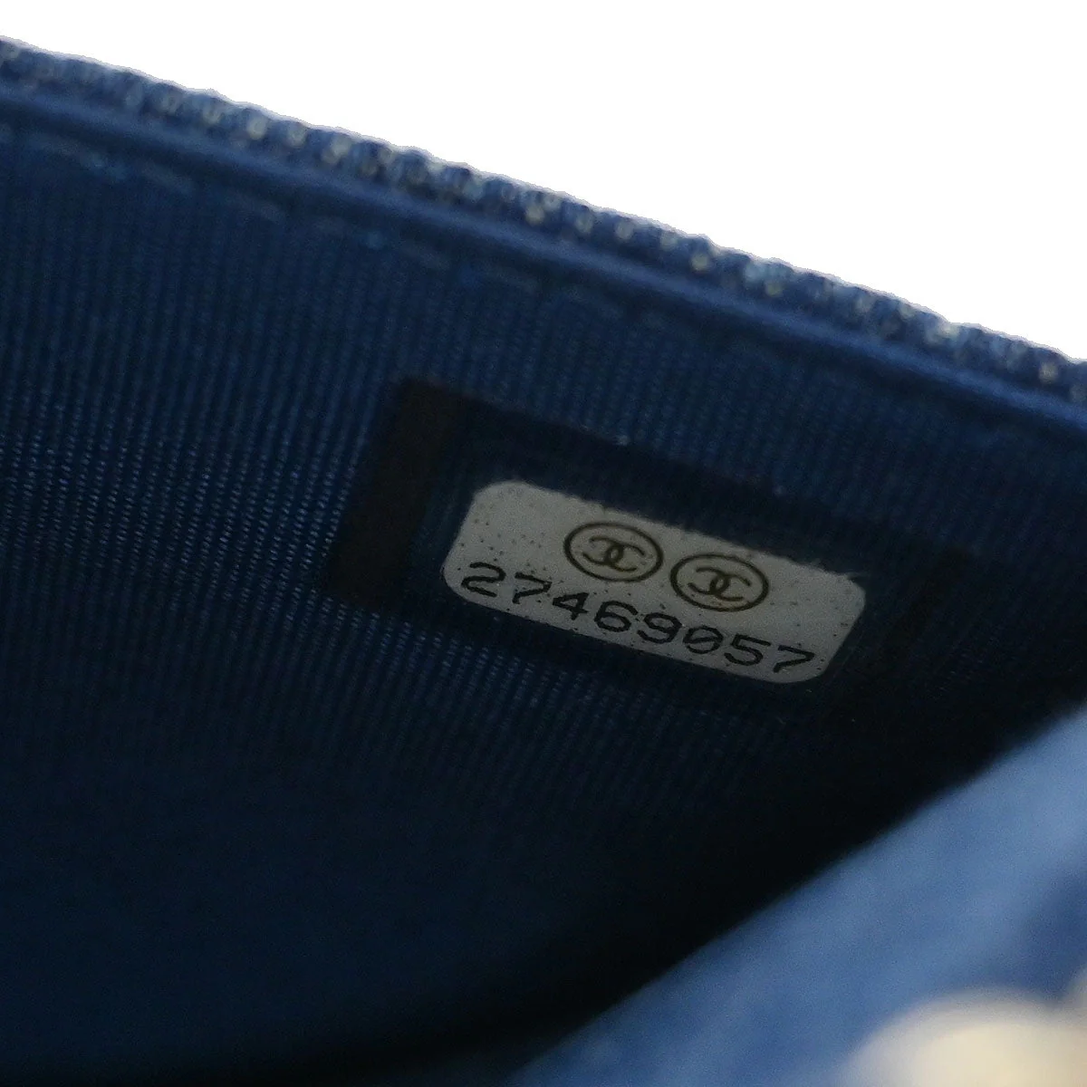 Chanel 2019 Blue Denim Camellia WOC Wallet on Chain Bag - Image 10