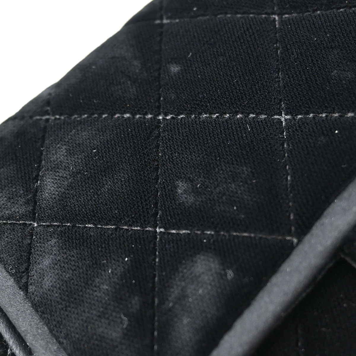 Chanel 2005-2006 Black Velvet Shoulder Bag - Image 5