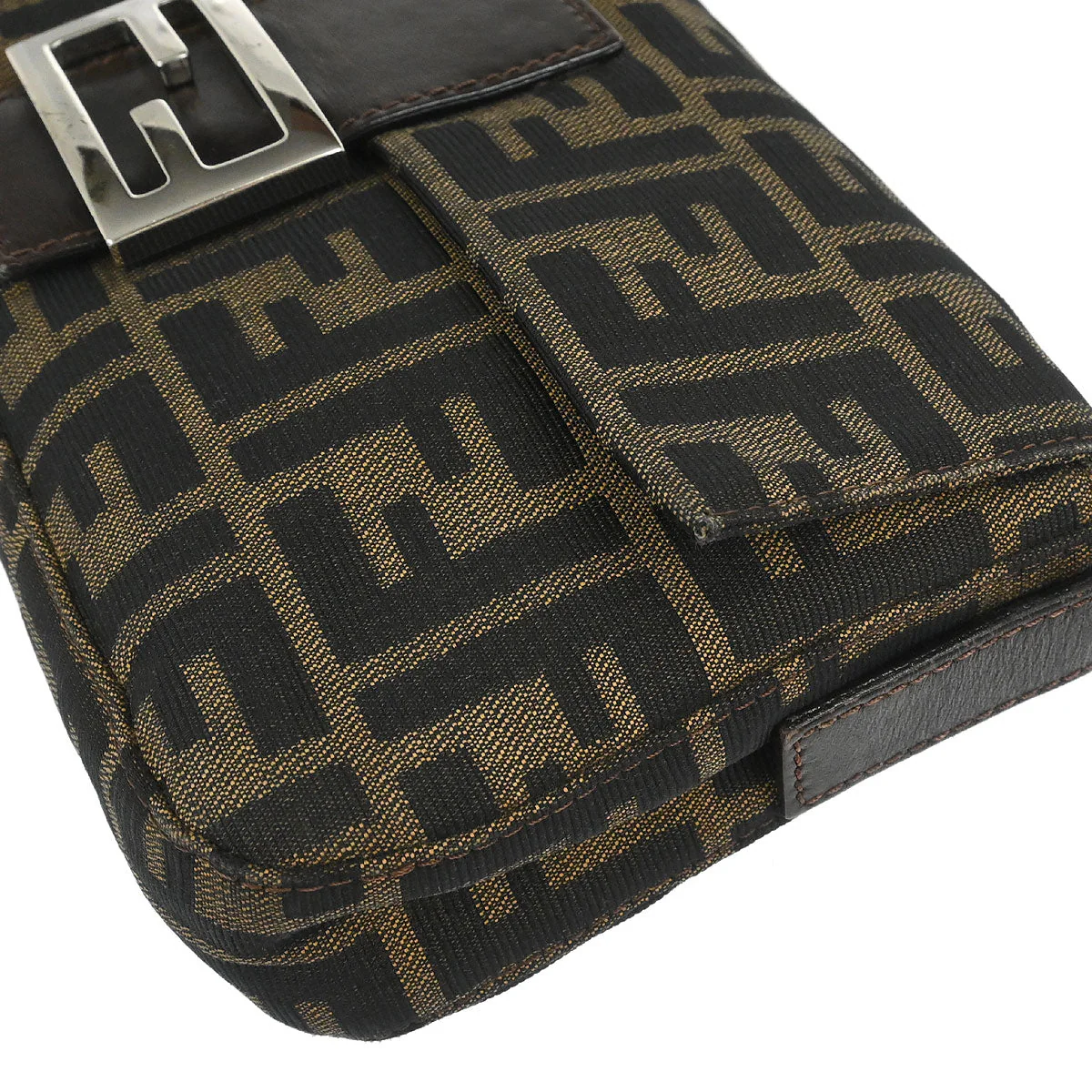 Fendi Brown Zucca Baguette Handbag - Image 3