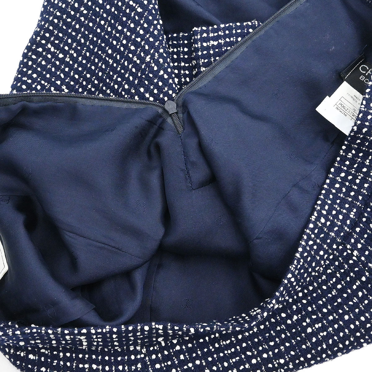 Chanel 1996 Setup Suit Jacket Skirt Tweed Navy  #38 - Image 10