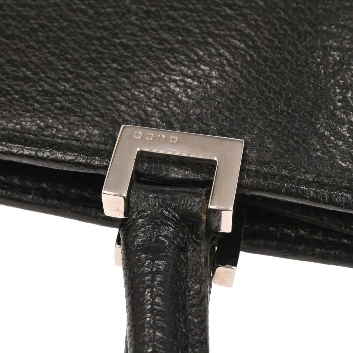 Gucci Black Pigskin Handbag - Image 3