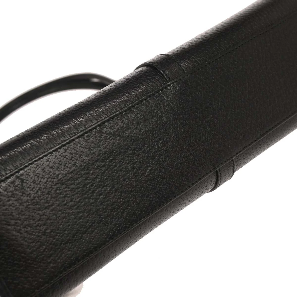 Gucci Black Pigskin Handbag - Image 6