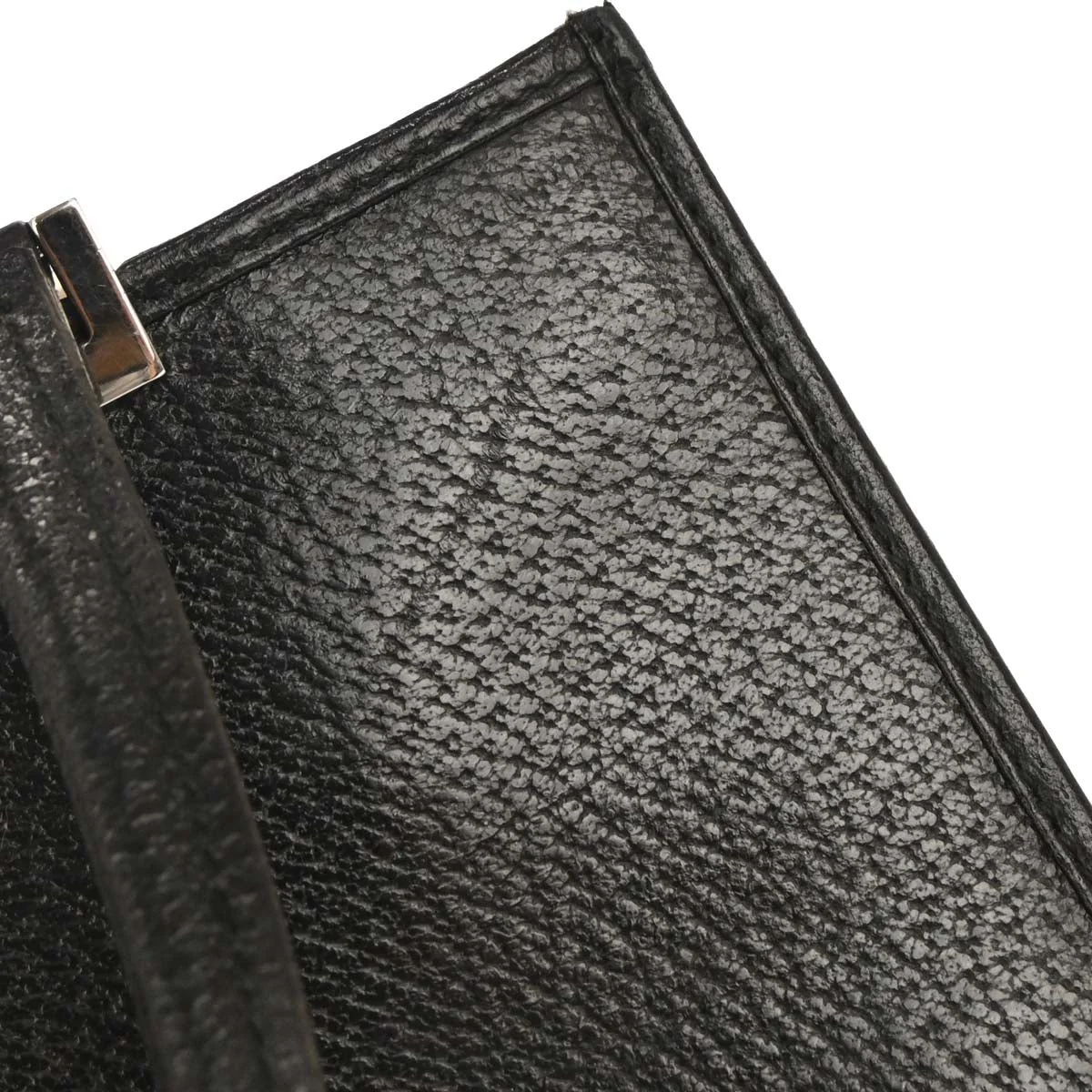 Gucci Black Pigskin Handbag - Image 7