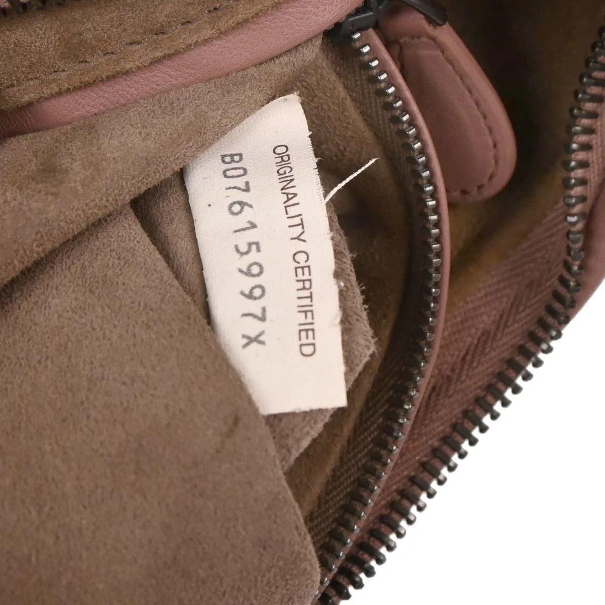 Bottega Veneta Pink Lambskin Intrecciato Hobo Bag - Image 10