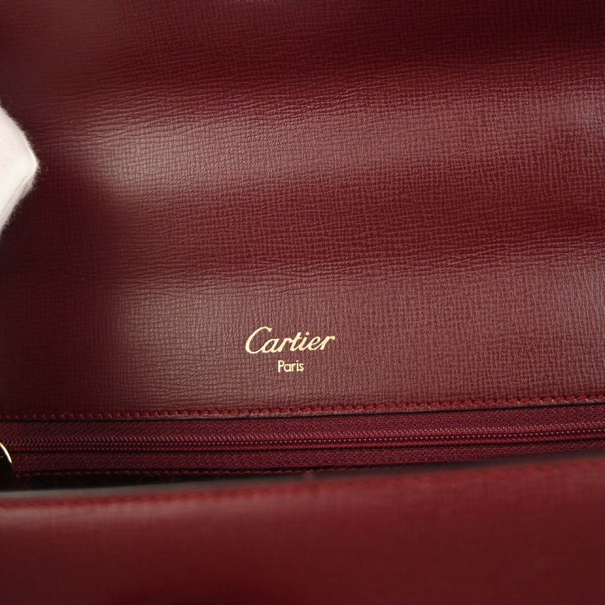 Cartier Bordeaux Handbag - Image 9