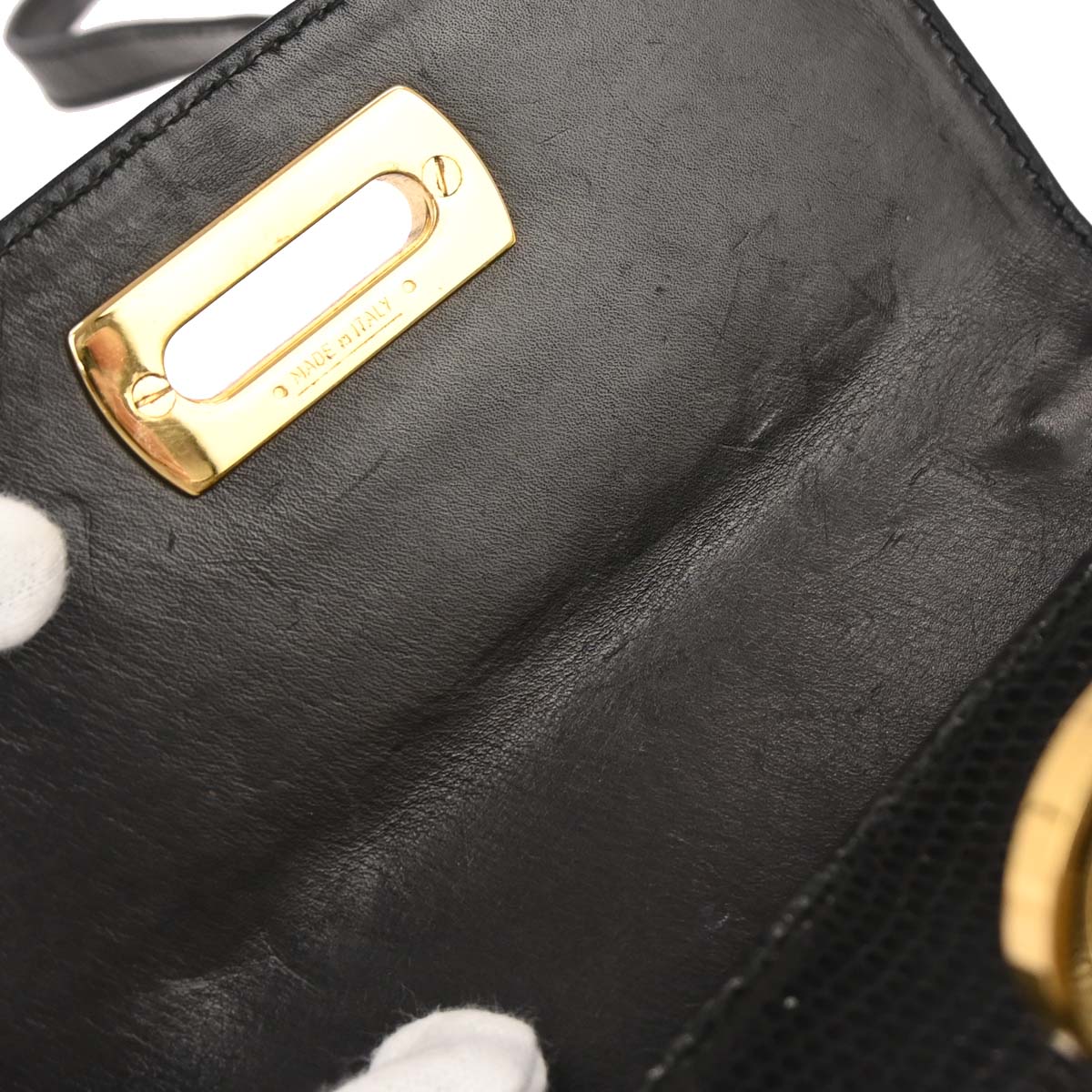 Salvatore Ferragamo Black Leather Gancini Shoulder Bag - Image 7