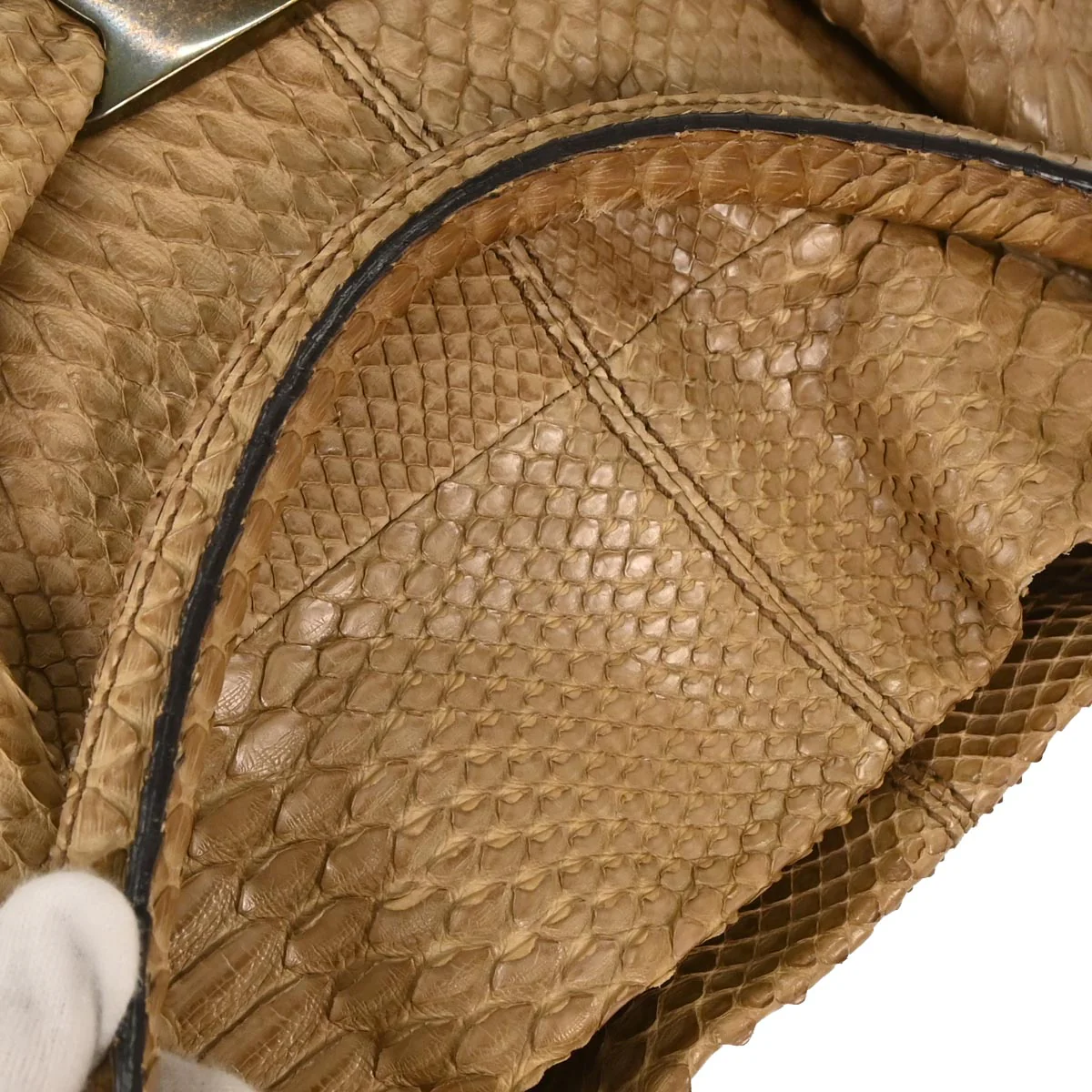 Salvatore Ferragamo * Beige Python Handbag - Image 4