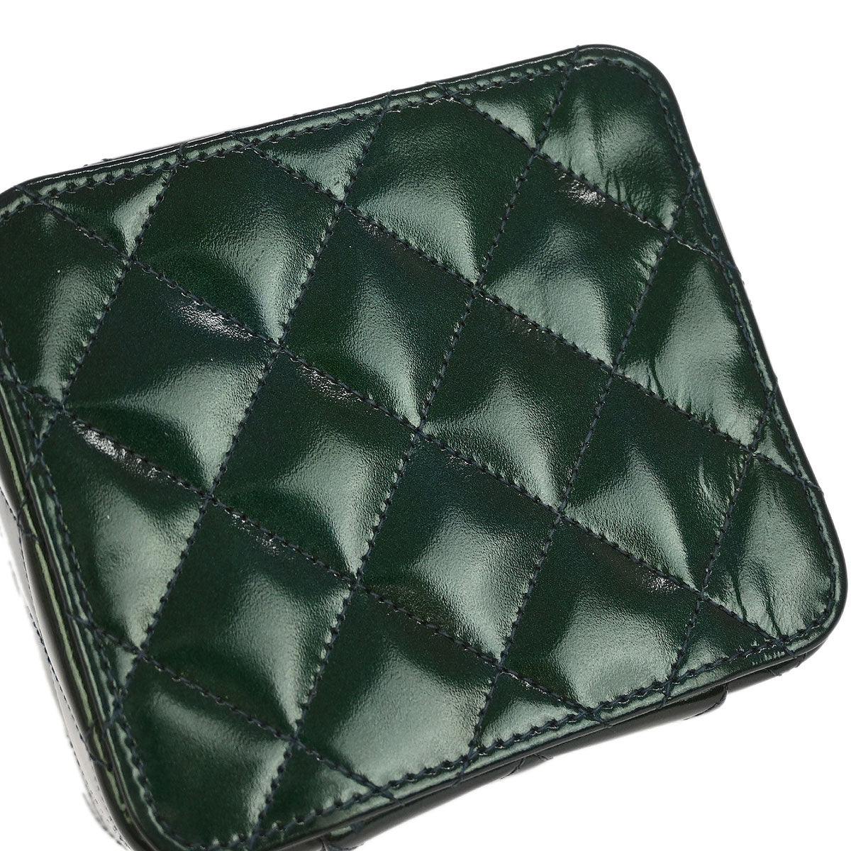 Chanel Green Patent Leather Vanity Handbag - Image 3