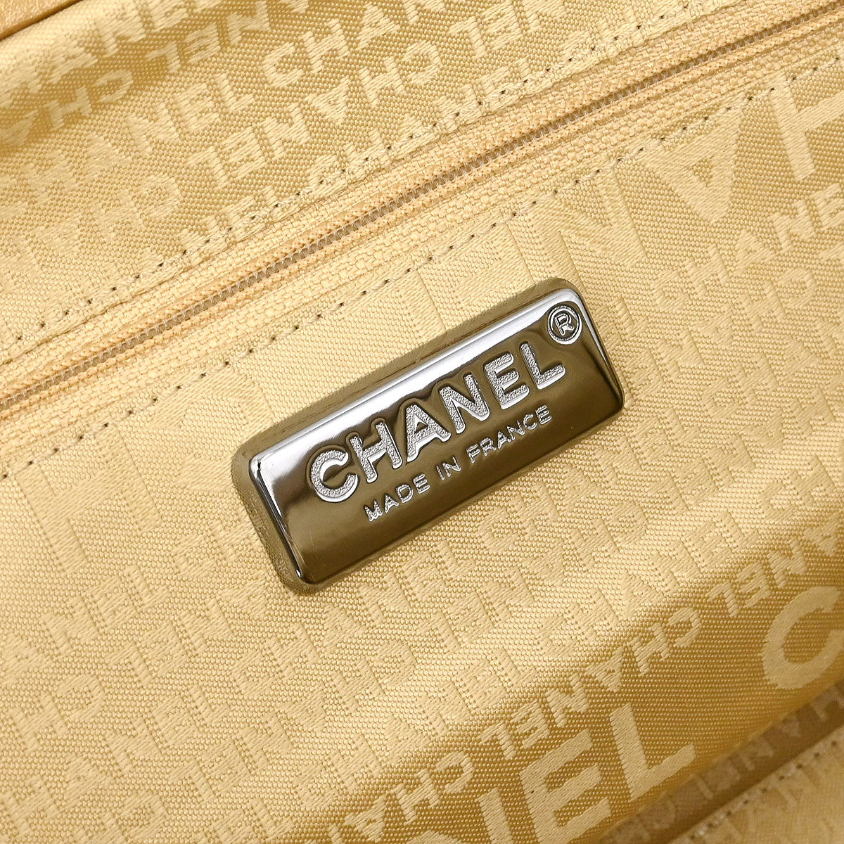 Chanel 2005-2006 Gold Lambskin Handbag - Image 9