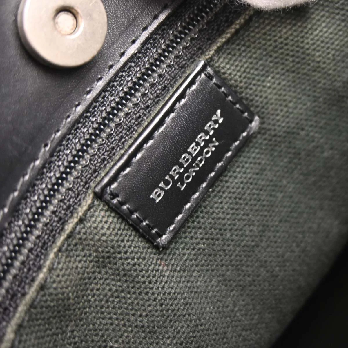 Burberry Beige Black Burberry Check Tote Bag - Image 8