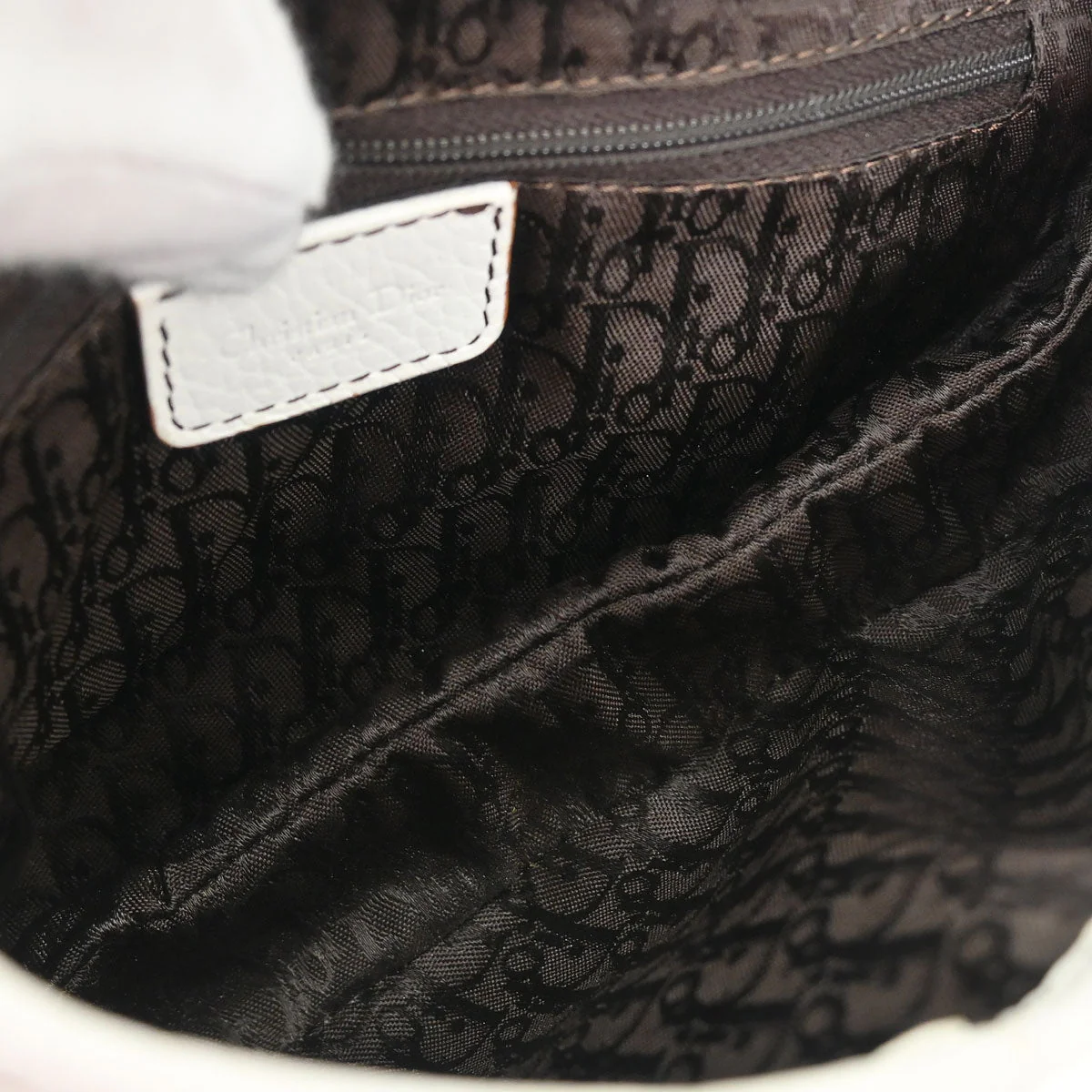 Christian Dior White Leather Saddle Handbag - Image 8