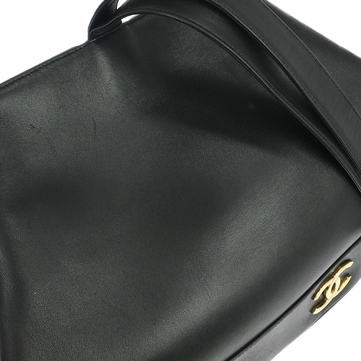 Chanel 1991-1994 Black Lambskin Shoulder Bag - Image 9