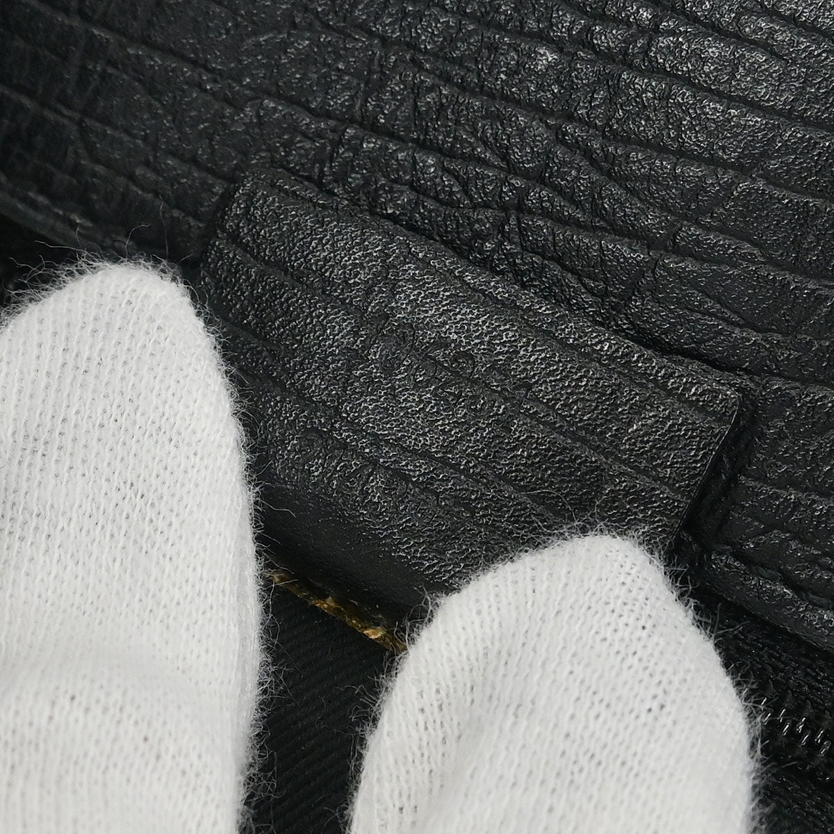 Gucci Black Canvas GG Tote Handbag - Image 10