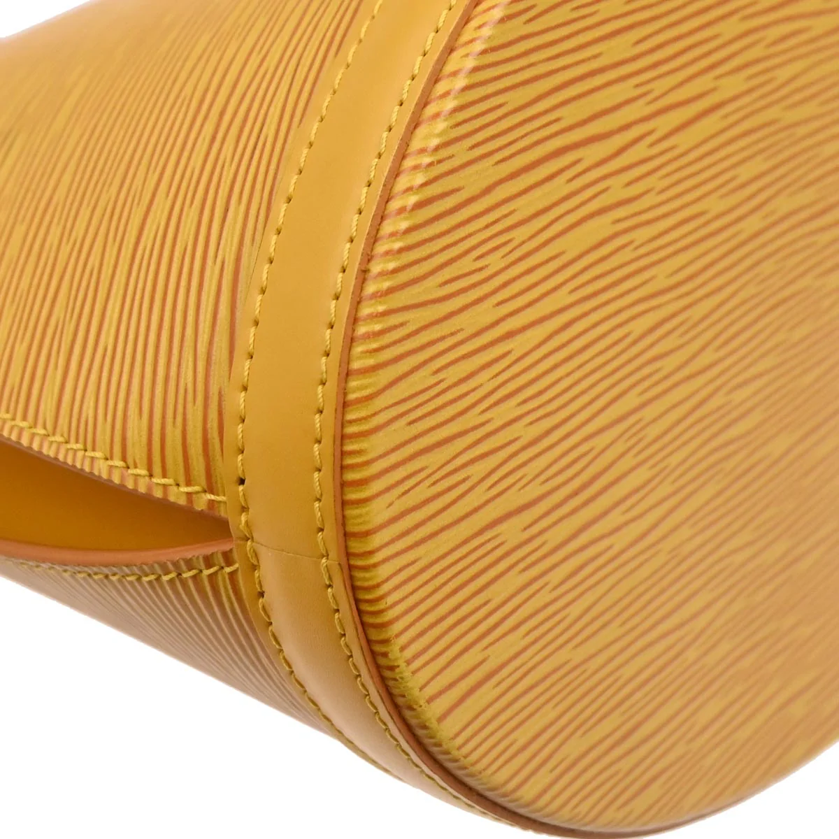 Louis Vuitton 1997 Yellow Epi Cluny Shoulder Bag M52259 - Image 3