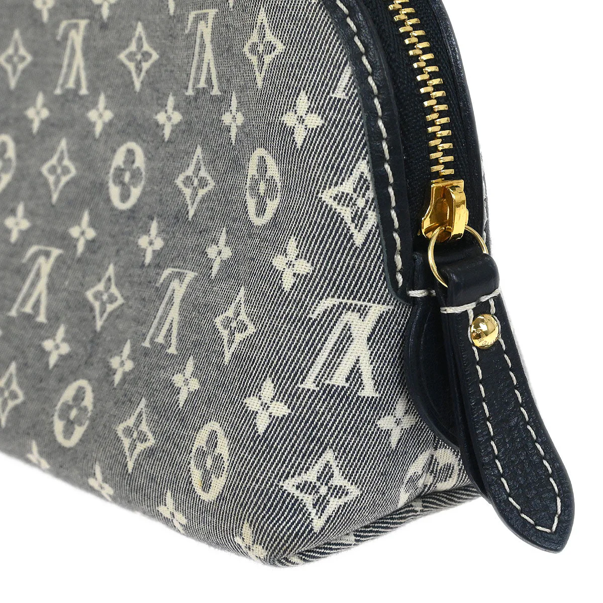 Louis Vuitton 2012 Gray Monogram Idylle Pochette Cosmetic M40376 - Image 4