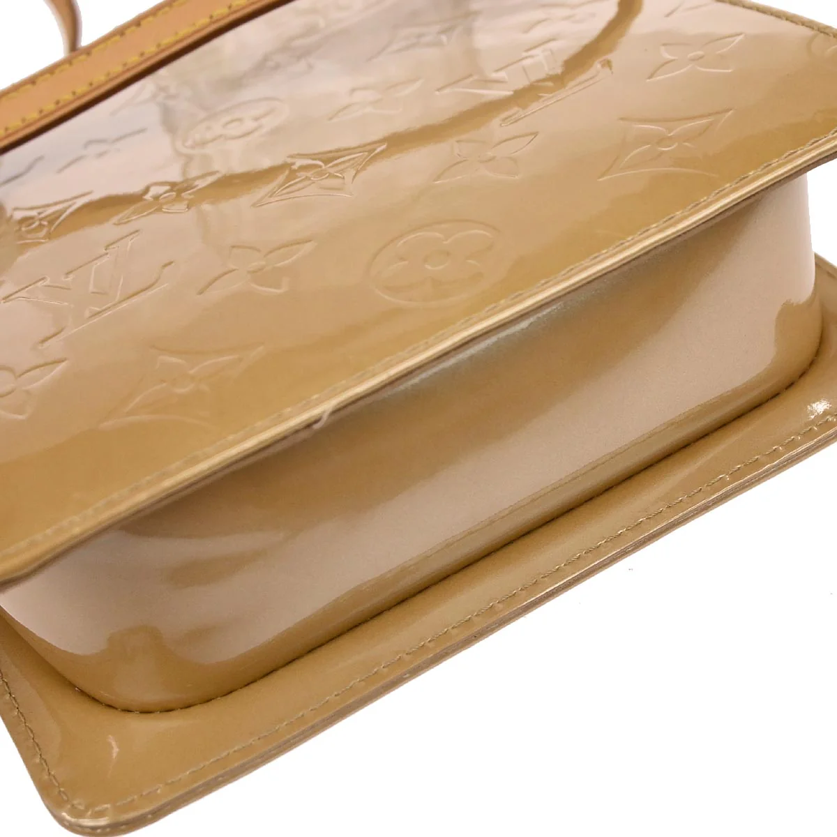 Louis Vuitton 2005 Beige Monogram Vernis Motte Shoulder Bag M91136 - Image 5