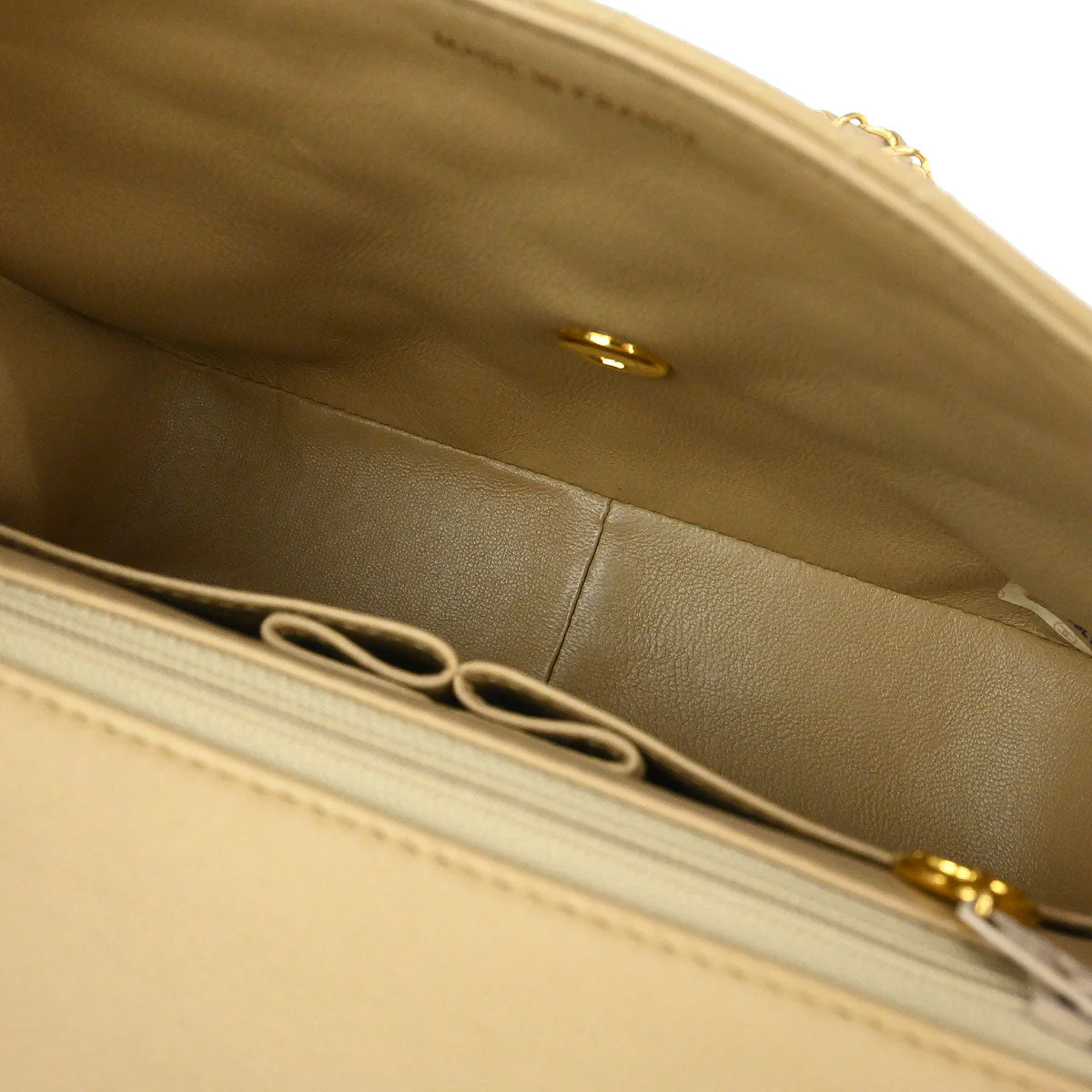Chanel 1989-1991 Beige Lambskin Classic Square Flap Shoulder Bag 20 - Image 8